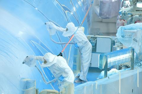People_Worker_Aircraft_Paint_A380 People_Worker_Aircraft_Paint_A380