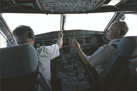 A318 MSC Cockpit