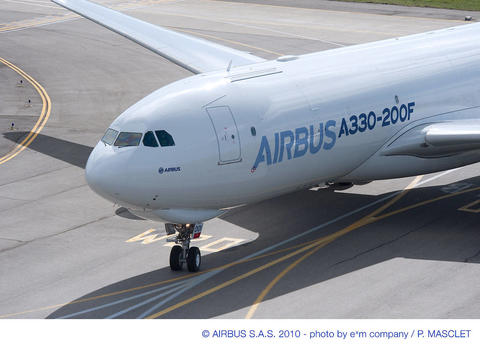 A330-200F AIRBUS ON THE GROUND A330-200F AIRBUS ON THE GROUND
