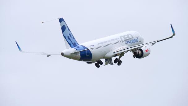 aircraft_320_neo_flying aircraft_320_neo_flying