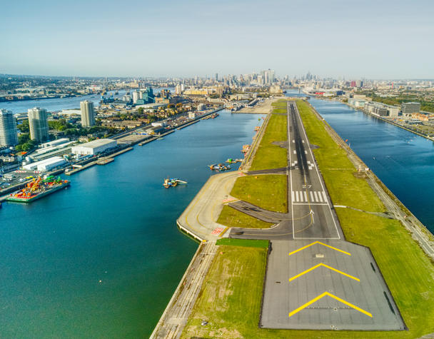 London airport runway London airport runway
