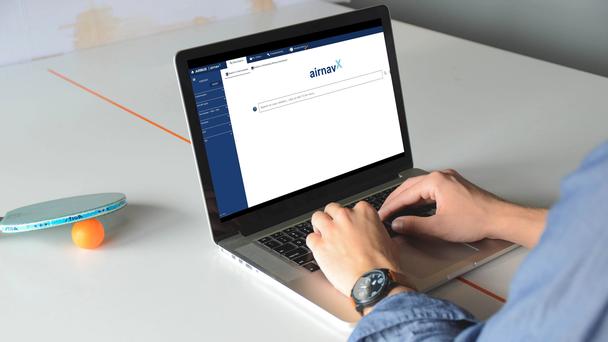 airnavX User on their laptop using airnavX