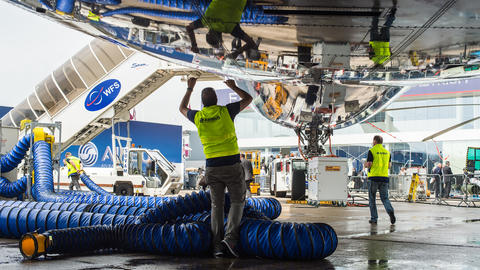 maintenance of an aircraft