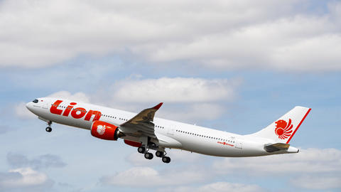 Lion Air A330-900 MSN1927 taking off