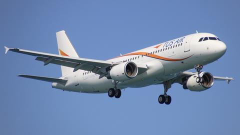 Tus Air A320
