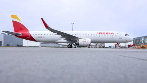 Airbus delivers first A321XLR to Iberia