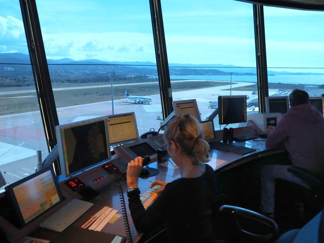 Air Corsica landing Ajaccio - RNP NAVBLUE