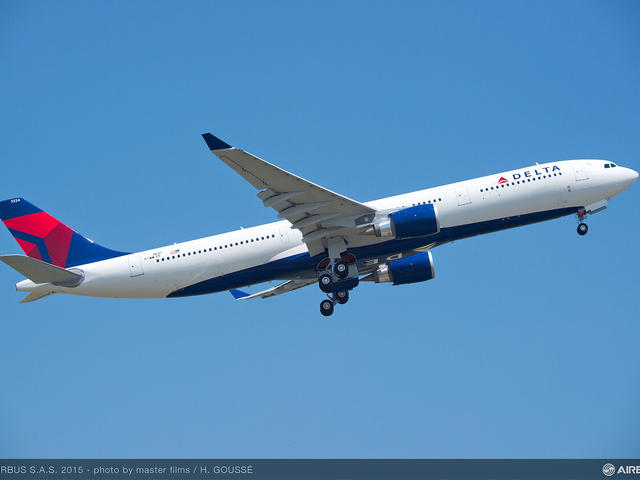 A330 MSN1637 DELTA TAKE OFF
