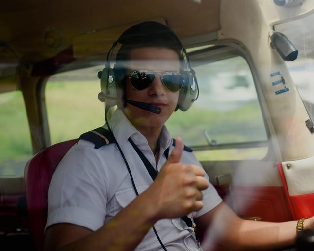 Airbus Flight Academy cadet thumbs up Airbus Flight Academy cadet thumbs up
