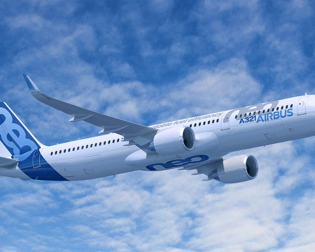 A321neo airbus in flight