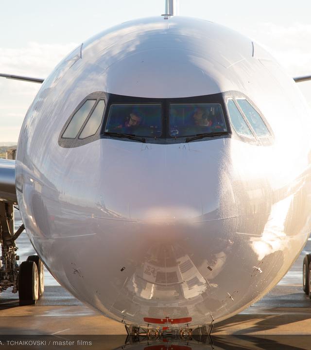 A330neo from the front