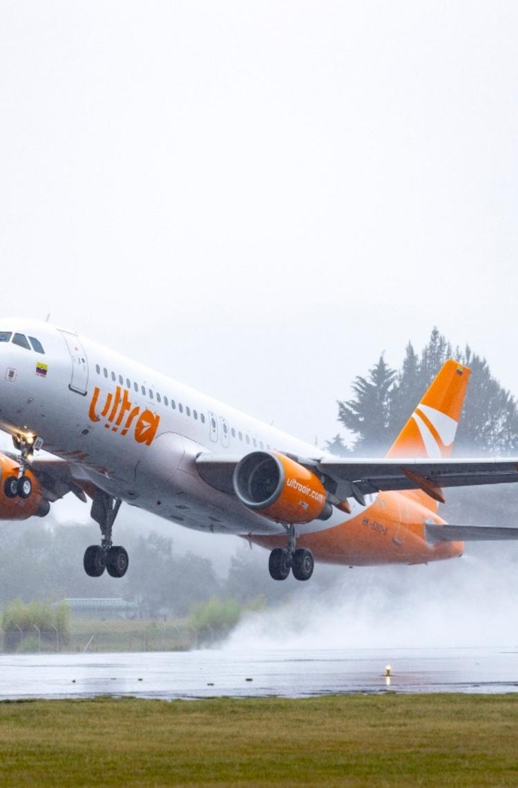 Ultra Air take off