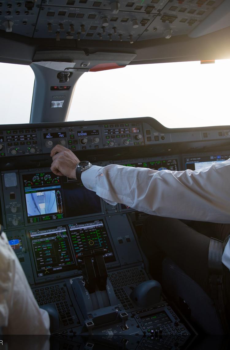 A350 cockpit with pilots