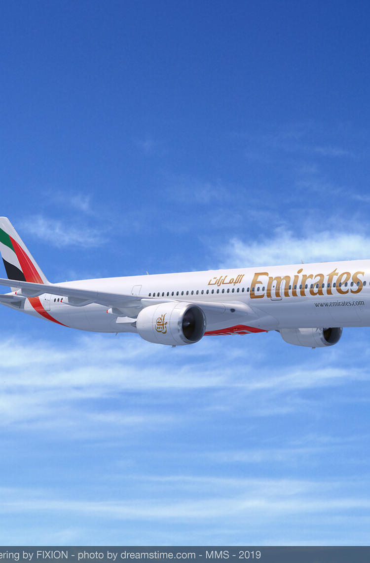Emirates A350-900