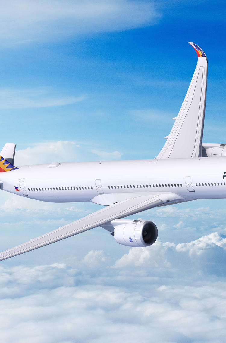 Philippines A350 flying