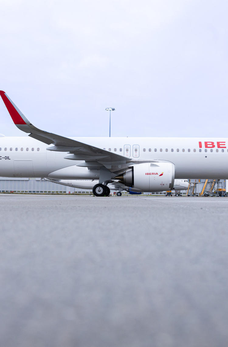 Airbus delivers first A321XLR to Iberia