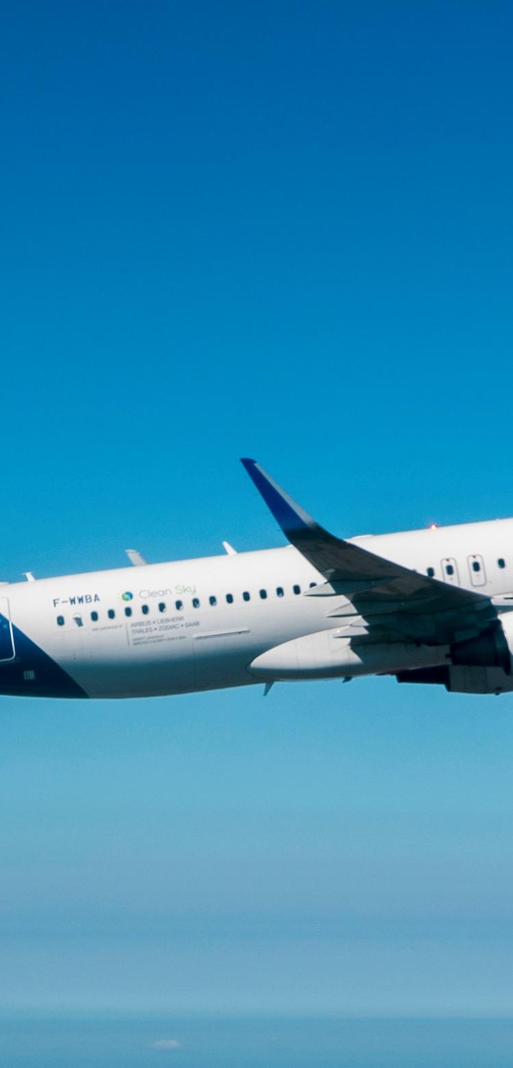 A320ceo in flight