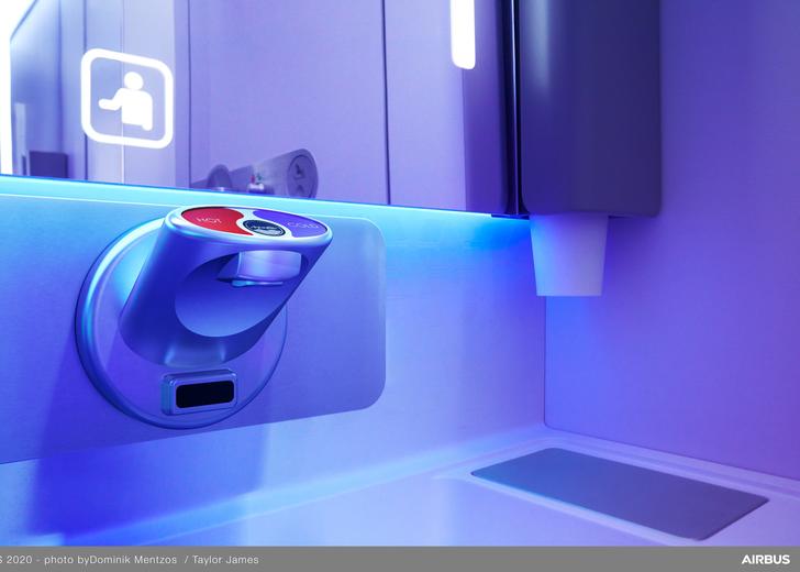 Touchless features in A320 Airspace lavatory cabin